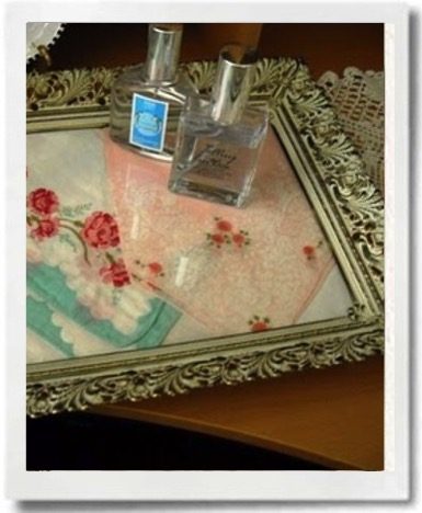 B 66 framed tray